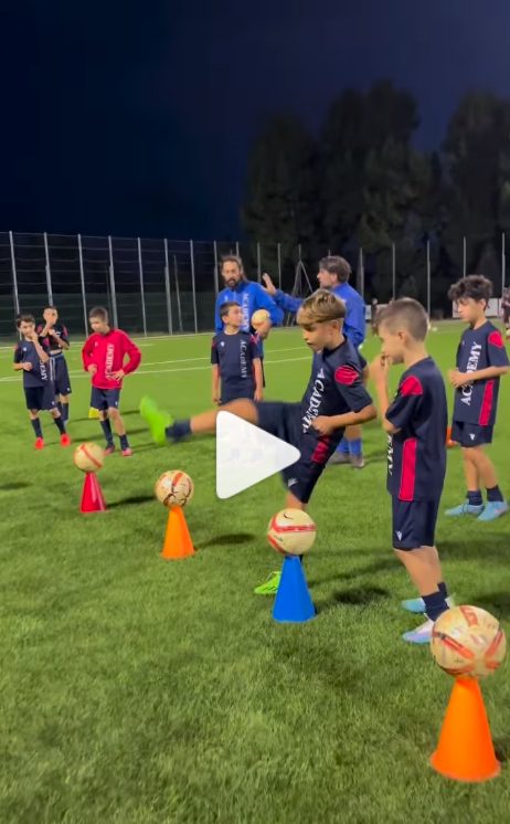 come calciare la palla in modo corretto con mister gaetano calvaresi